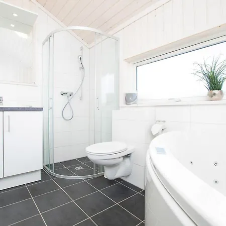 2 Typ D 1 Nyaraló *